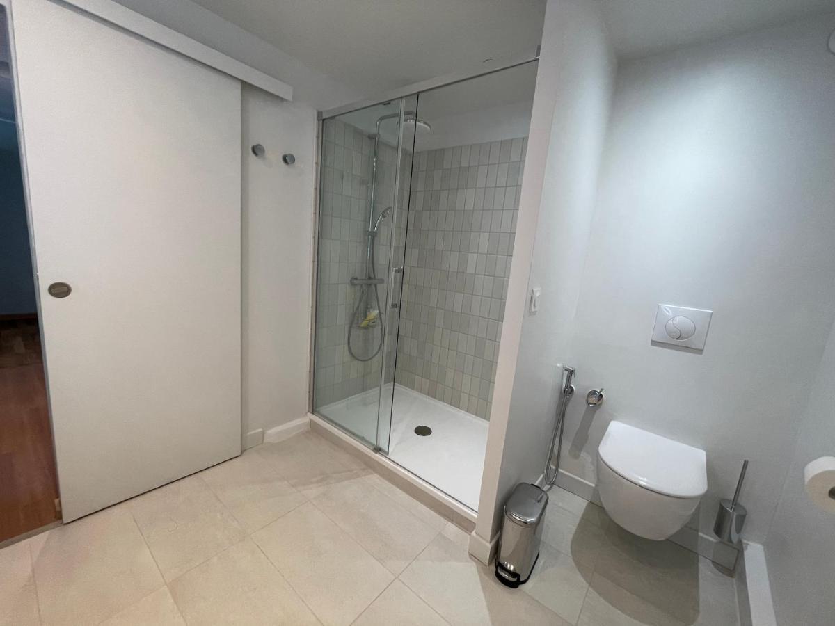 Appartement Mignon Calme Douillet Ascenseur Clim Etage Eleve Proche Parking Et Toutes Commodites Au Coeur Du Toulon Historique Zewnętrze zdjęcie