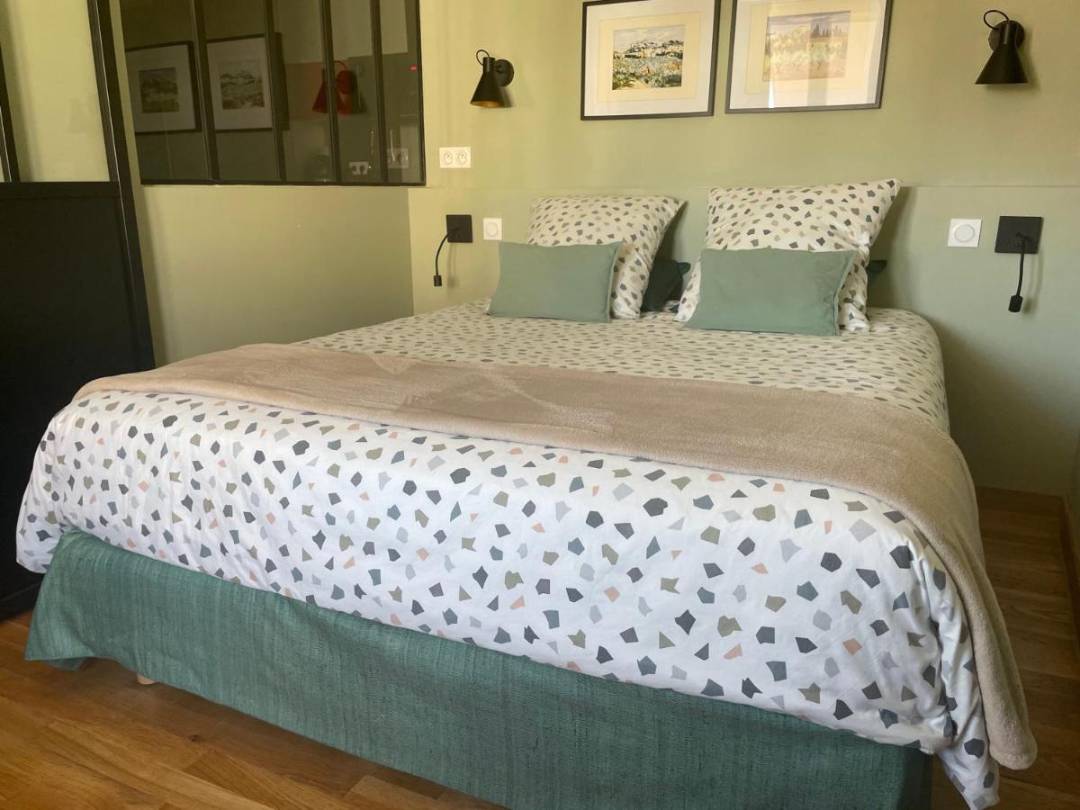 Appartement Mignon Calme Douillet Ascenseur Clim Etage Eleve Proche Parking Et Toutes Commodites Au Coeur Du Toulon Historique Zewnętrze zdjęcie
