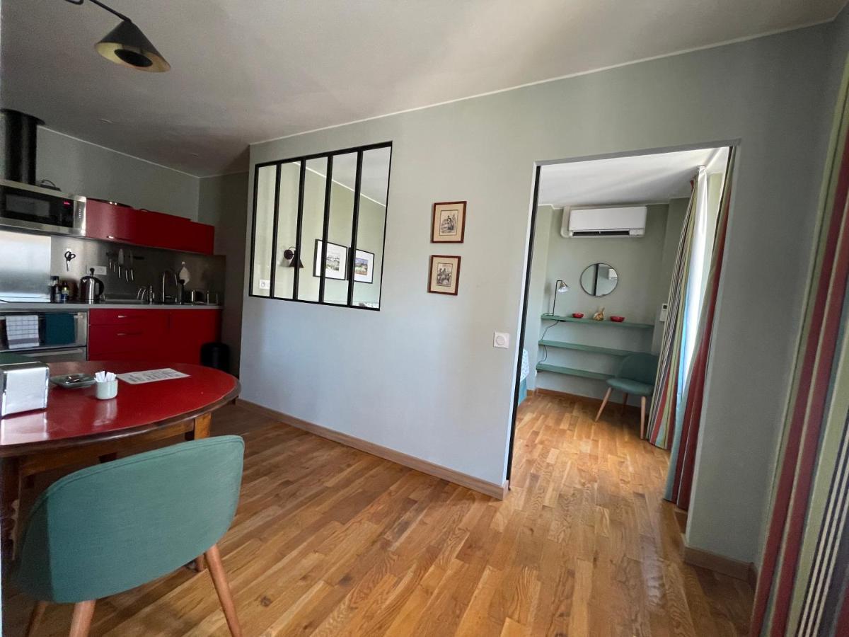 Appartement Mignon Calme Douillet Ascenseur Clim Etage Eleve Proche Parking Et Toutes Commodites Au Coeur Du Toulon Historique Zewnętrze zdjęcie