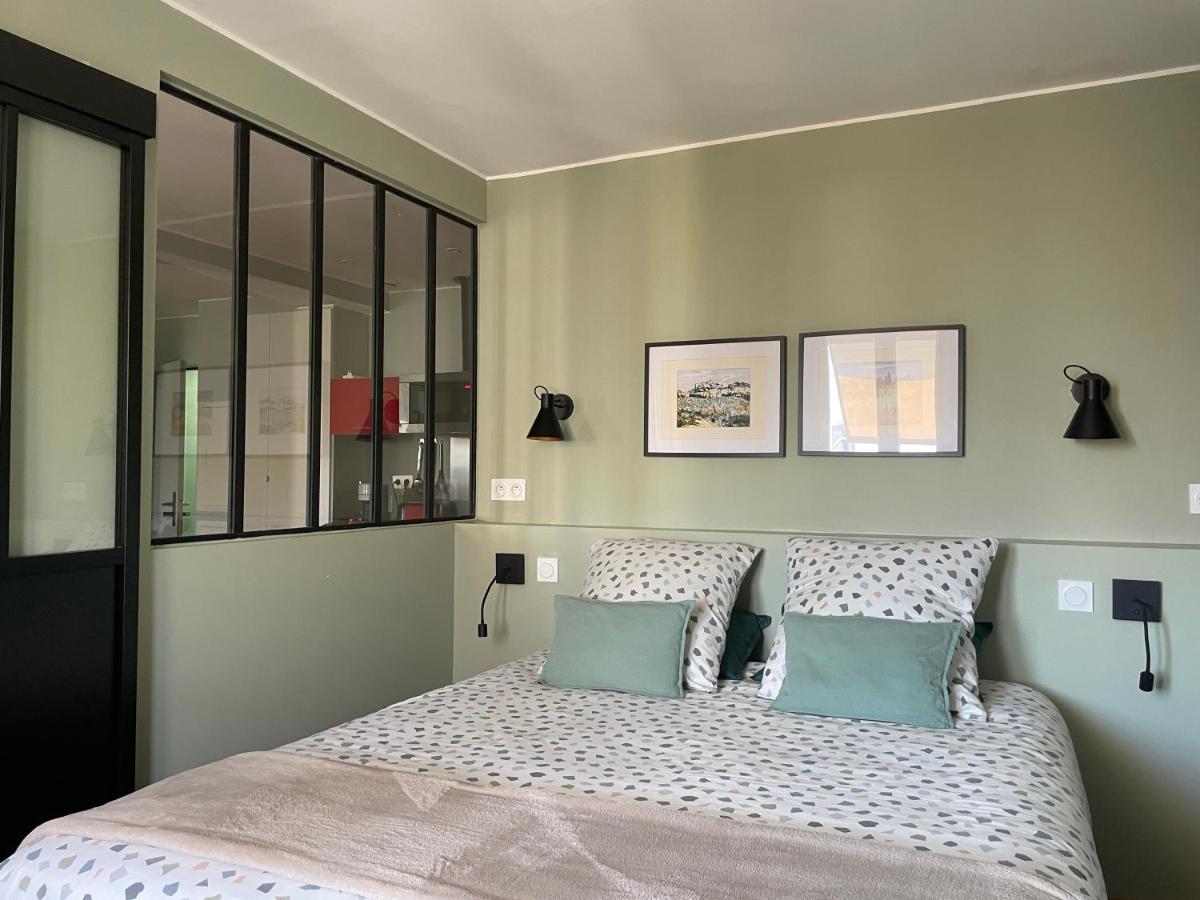 Appartement Mignon Calme Douillet Ascenseur Clim Etage Eleve Proche Parking Et Toutes Commodites Au Coeur Du Toulon Historique Zewnętrze zdjęcie
